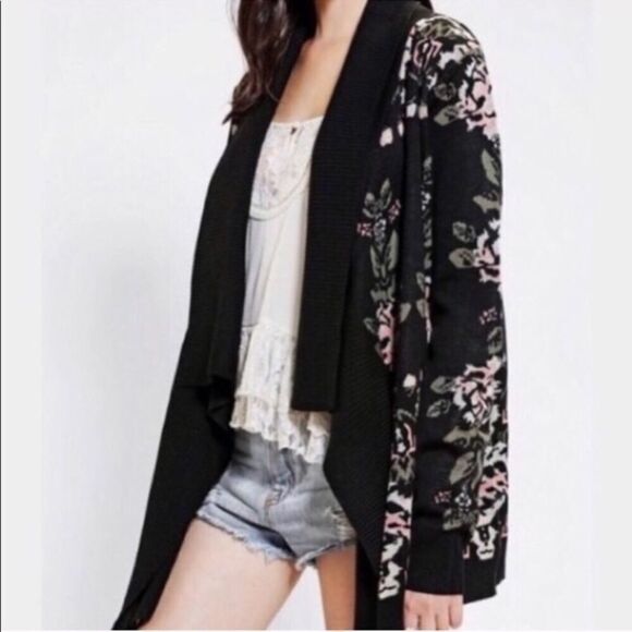 Staring at Stars⭐️ cascade cardigan - Picture 1 of 7